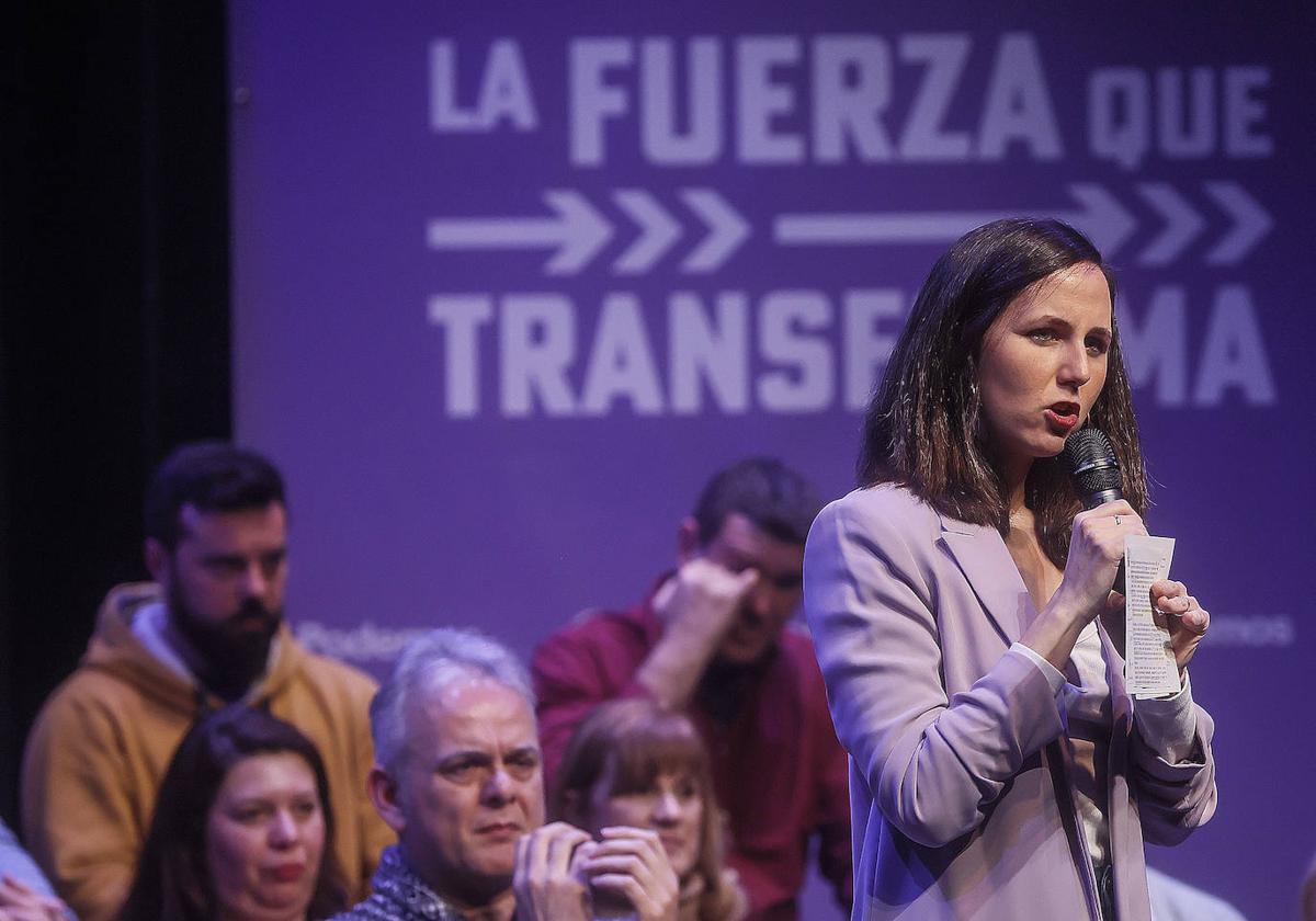 La ministra y secretaria general de Podemos, Ione Belarra, durante un acto de Podemos en Valencia