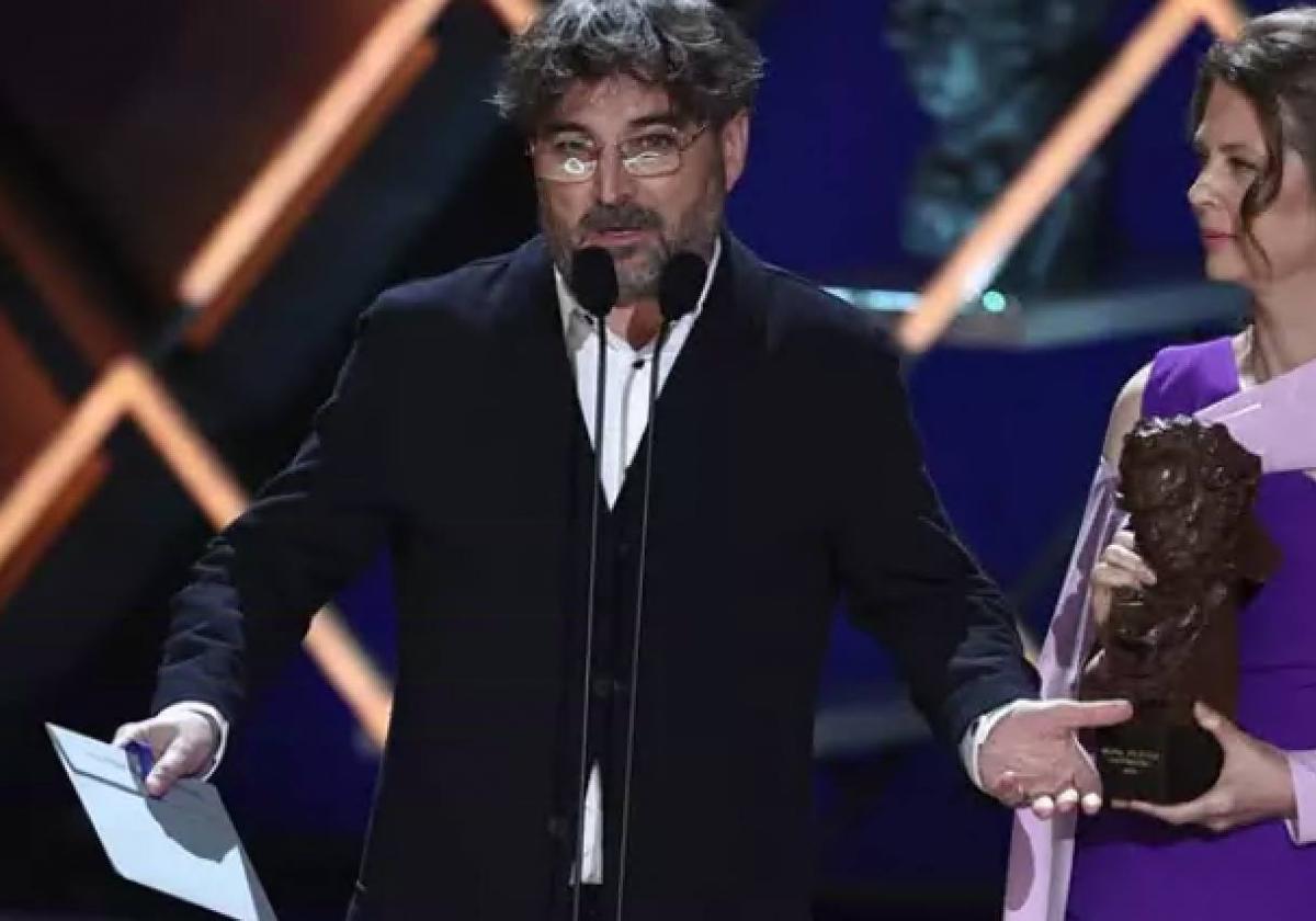 Jordi Évole y Almudena Carracedo entregaron el premio al mejor documental