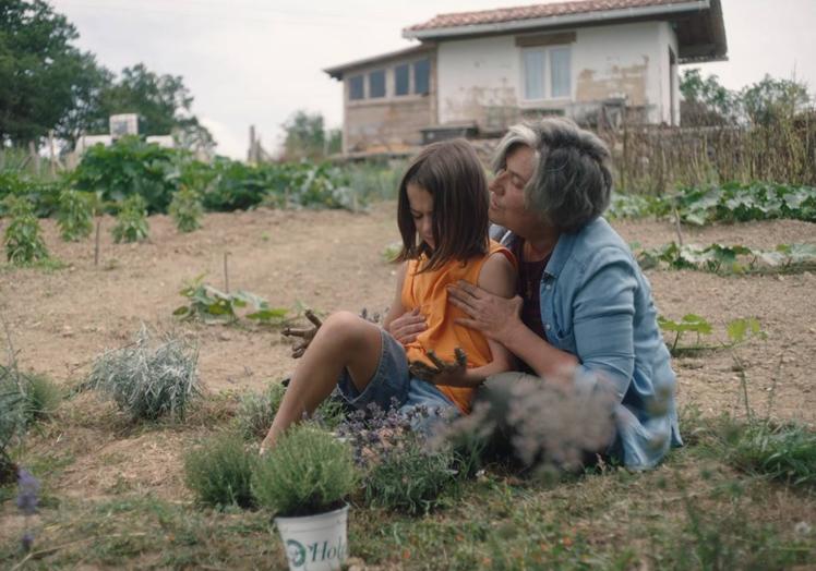 Sofía Otero y Ane Gabarain, que encarna a la tía de la pequeña en la cinta.