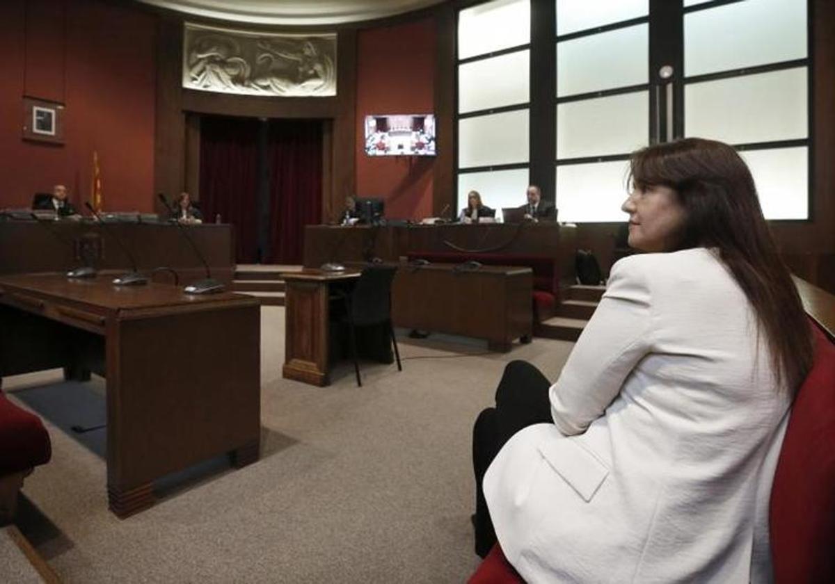 Laura Borràs, expresidenta del Parlament, durante el juicio.