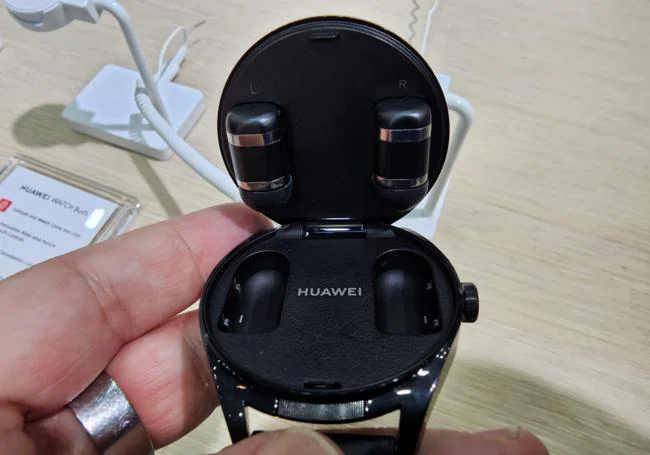 El reloj inteligente de Huawei esconde una sonora rorpresa.