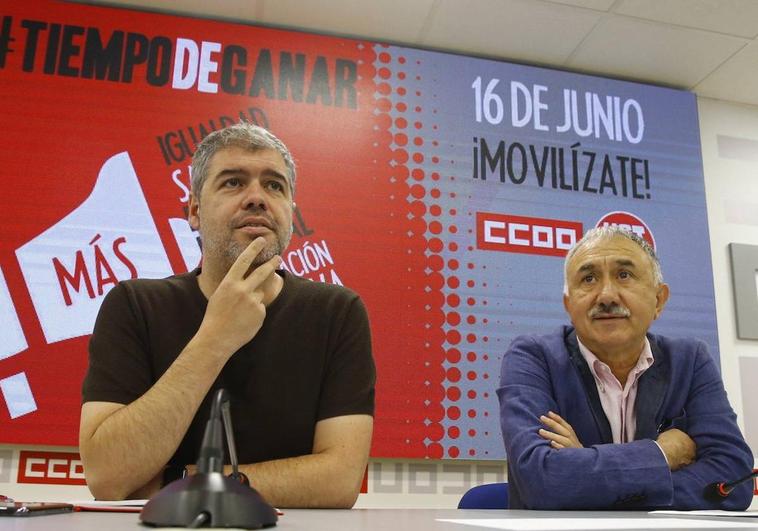 Los líderes de CC OO y UGT, Unai Sordo (izq.) y Pepe Álvarez.