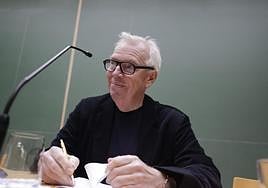 l arquitecto inglés, David Chipperfield.