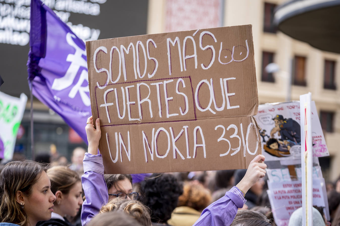 Imagen secundaria 1 - Manifestaciones en Madrid por el 8-M. 