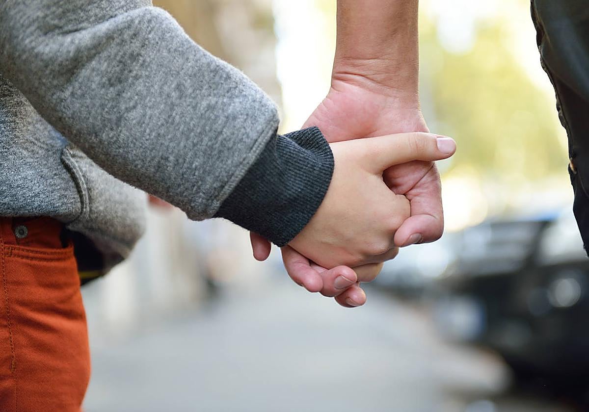 El Supremo rechaza los permisos dobles en familias monoparentales por nacimiento