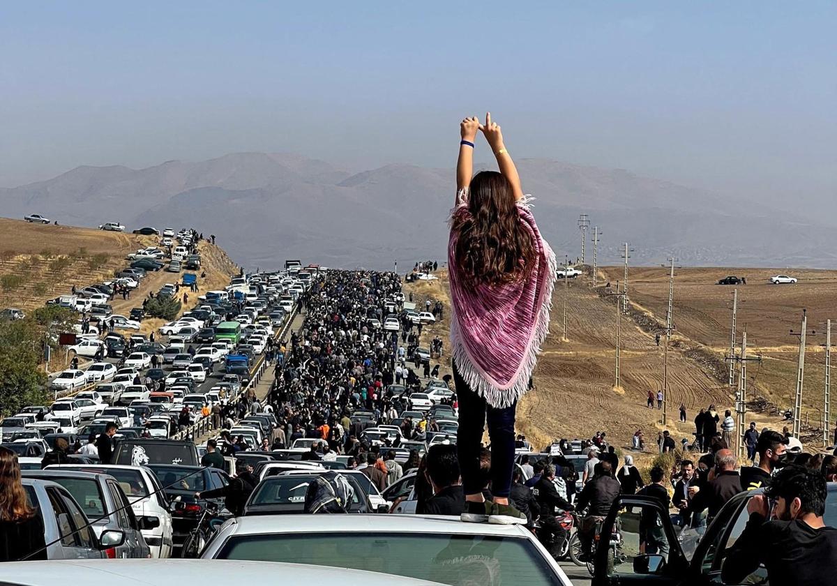 Imagen de archivo de una protesta el pasado octubre en Irán por la muerte de Mahsa Amini.