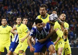 El Inter resiste en Do Dragao y recupera un lugar entre los grandes