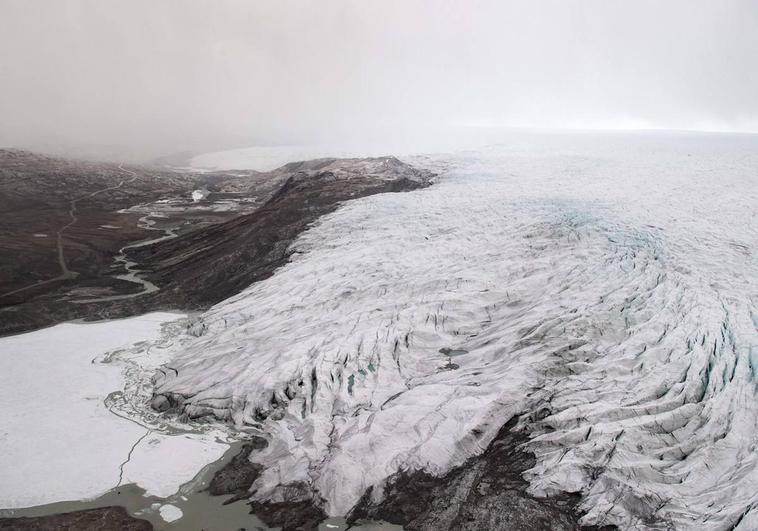 El hielo marino del Ártico se estrechó en 2007 y no se ha recuperado