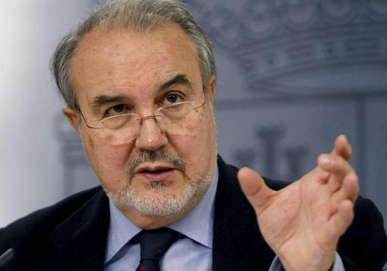 Elogio a la figura de Solbes como servidor público