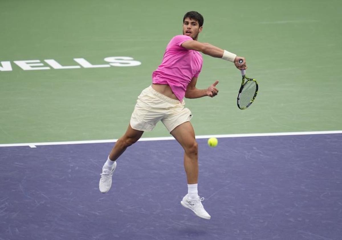 Alcaraz conquista Indian Wells y el número uno