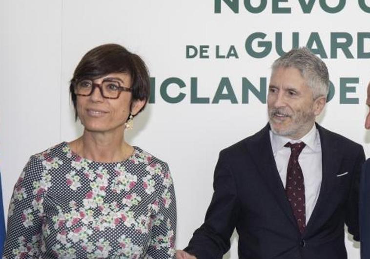 María Gámez. junto al ministro del Interior Fernando Grande-Marlaska.