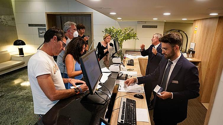 Las noches de hotel superaron las de 2019, con la habitación media a 100 euros