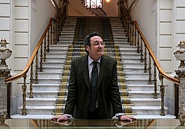 El fiscal general del Estado en su entorno