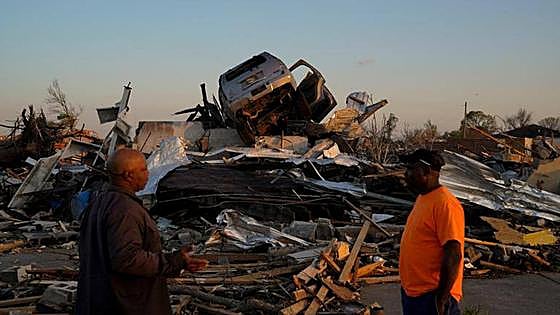 Varios tornados y violentas tormentas dejan al menos 26 muertos en Mississippi