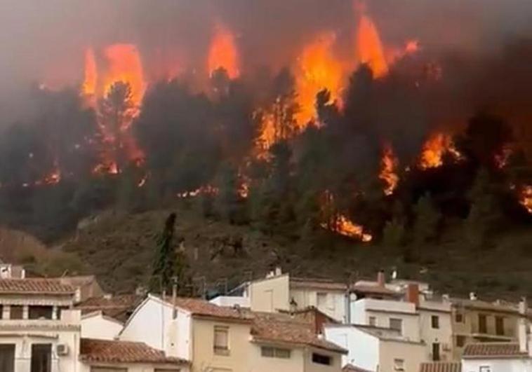 Cinco días de fuego descontrolado en Castellón