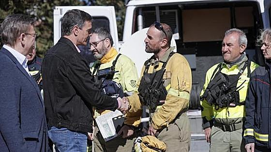 Pedro Sánchez visita el incendio de Castellón y Teruel