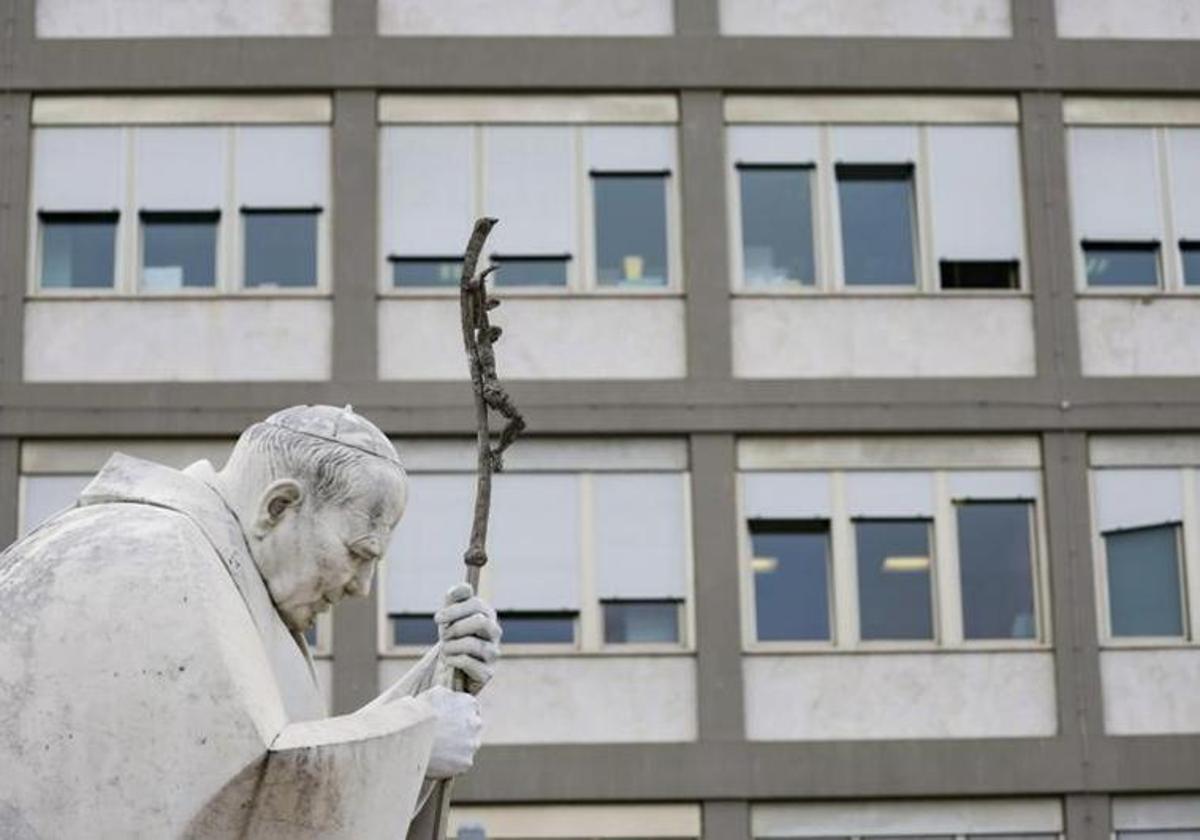 El hospital donde ha sido ingresado el Papa Francisco