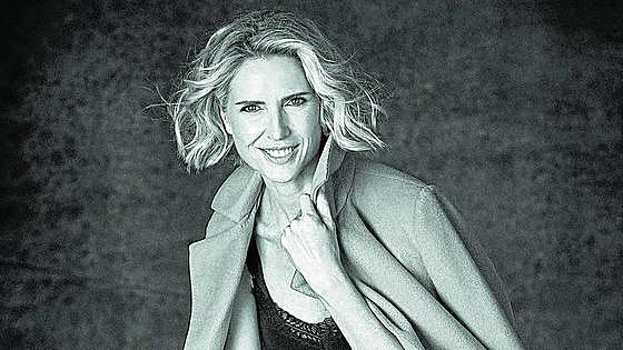 «Comer con amigas es un chute de energía»