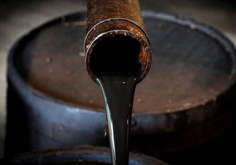 El precio del petróleo se dispara tras otro inesperado recorte de producción