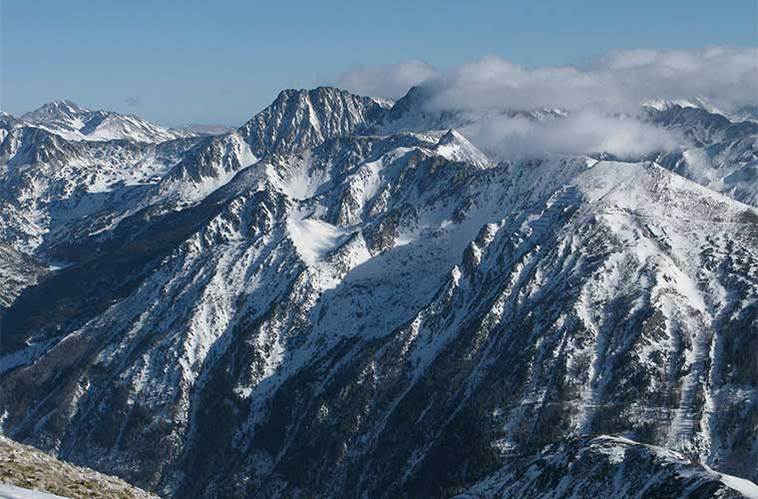 Hallados los cuerpos de dos montañeros españoles en los Pirineos franceses orientales