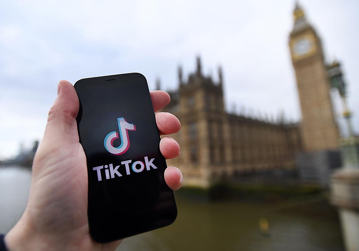 TikTok, multada en Reino Unido con 14 millones por no evitar el uso en menores