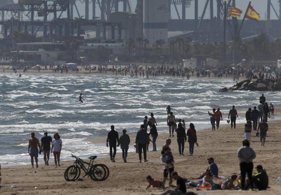 Valencia prueba la semana laboral de cuatro días durante todo abril