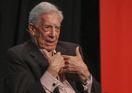 Mario Vargas Llosa en el Instituto Cervantes.