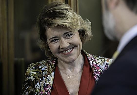 María Pujalte, en un escena de 'Vota Juan'.