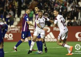 El líder Eibar pincha en Albacete