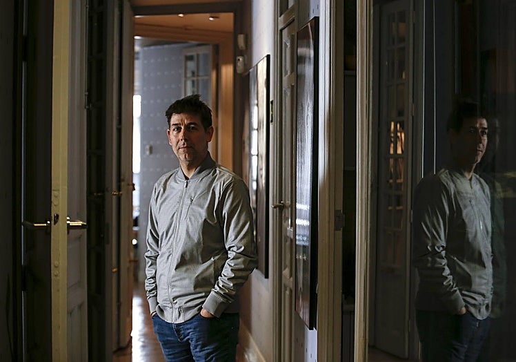 Oscar Martínez piensa que la metapintura multiplica las posibilidades de interpretar un cuadro.