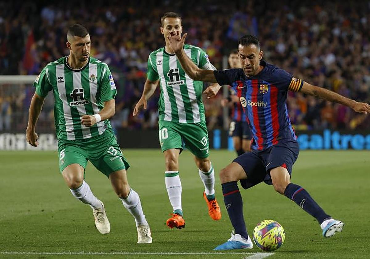 Busquets, durante el partido el Barça-Betis.