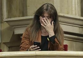 Laura Borràs asiste este miércoles a la sesión de control en el pleno del Parlament.