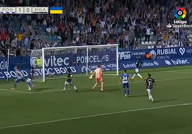 El Málaga cae ante la Ponferradina y desciende virtualmente a Primera Federación