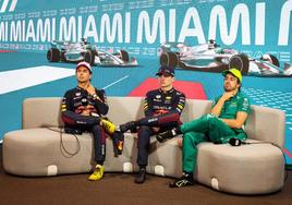 Sergio Pérez, Max Verstappen y Fernando Alonso, el podio del GP de Miami.