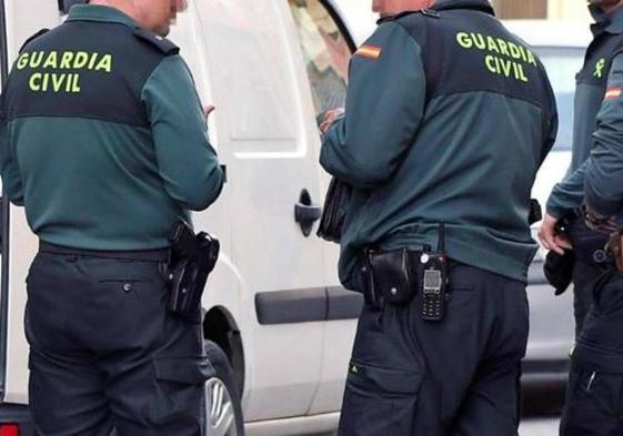 Varios agentes de la Guardia Civil.