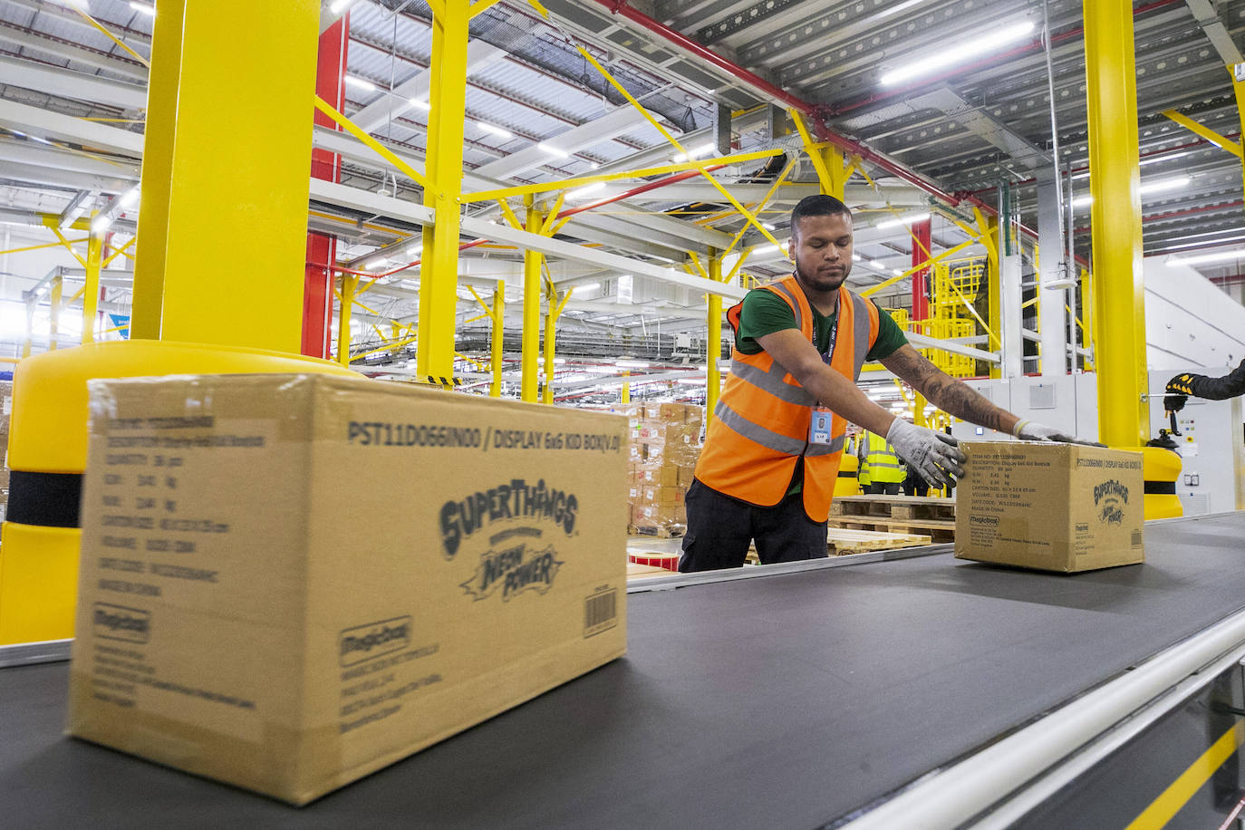 Centro logístico de Amazon en Zaragoza.