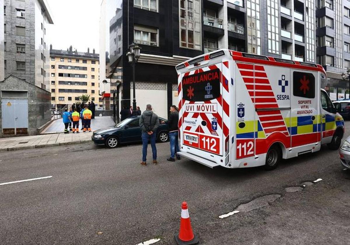 Mueren dos mellizas de 12 años tras caer desde una ventana en Oviedo