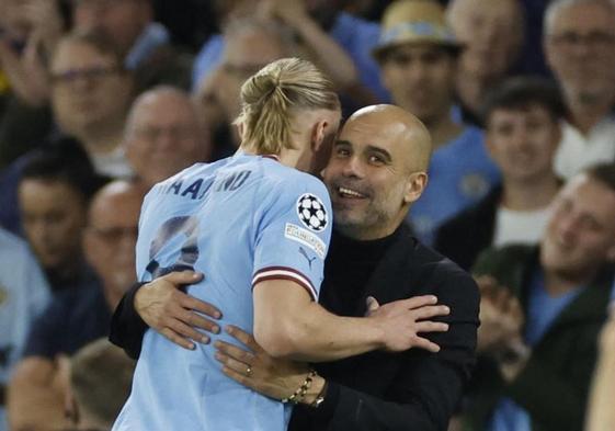 Pep Guardiola y Erling Haaland, durante el Manchester City-Real Madrid.