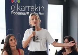 Yolanda Díaz durante un mitin de Podemos este miércoles en San Sebastián.