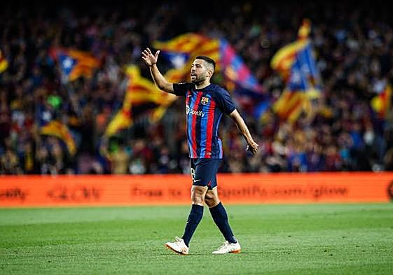 Jordi Alba durante un encuentro con el Barça