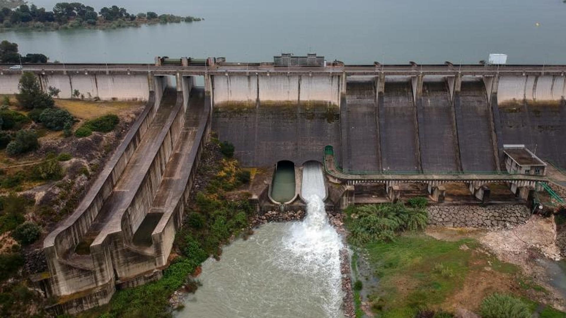 Los embalses pierden agua a pesar de las lluvias por los riegos de  primavera | El Correo