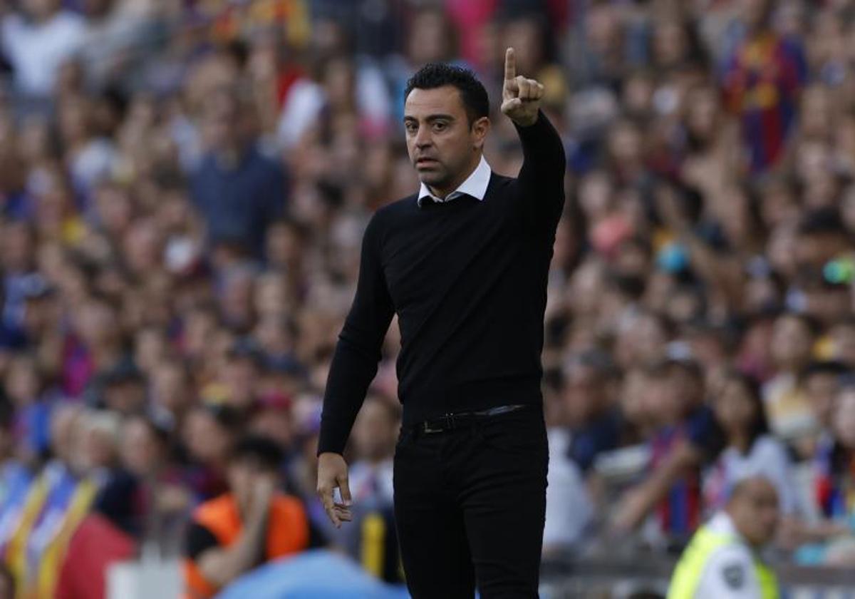 Xavi Hernández, durante un partido del Barcelona.