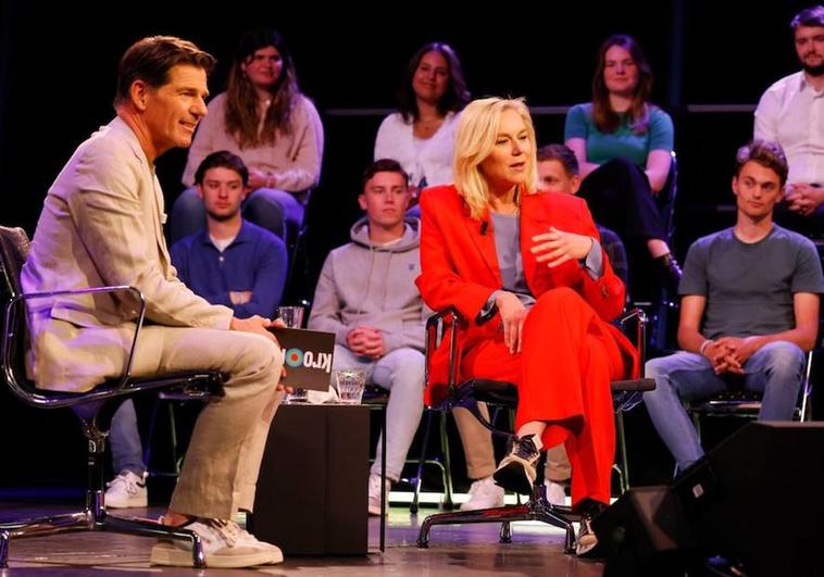 La viceprimera ministra holandesa, Sigrid Kaag, en el programa televisivo donde afirmó haber sido víctima de amenazas de muerte