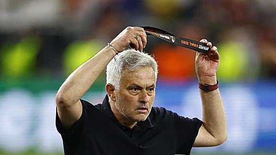 Mourinho se expone a una sanción ejemplar de la UEFA
