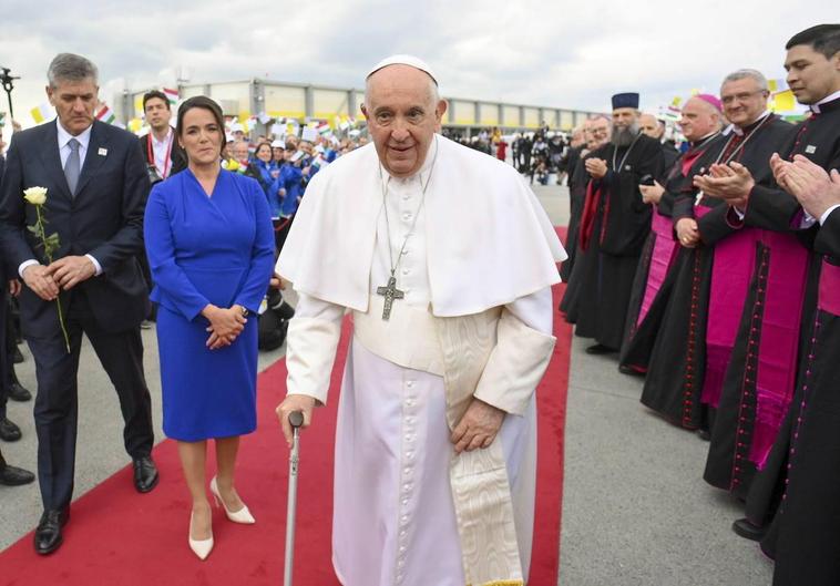 El Papa en su viaje a Hungría.