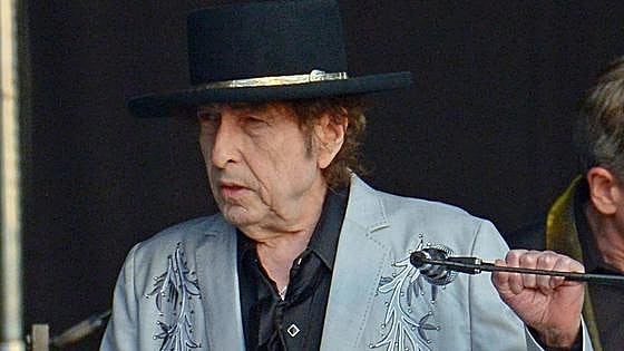 Bob Dylan cautiva sin margen para la nostalgia en el inicio de su gira por España