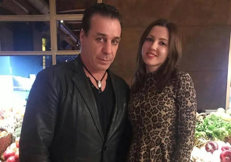 Till Lindemann y Alena Makeeva en una antigua foto de 2019.