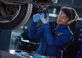 Norauto aboga por romper las barreras de género en el mundo de la mecánica