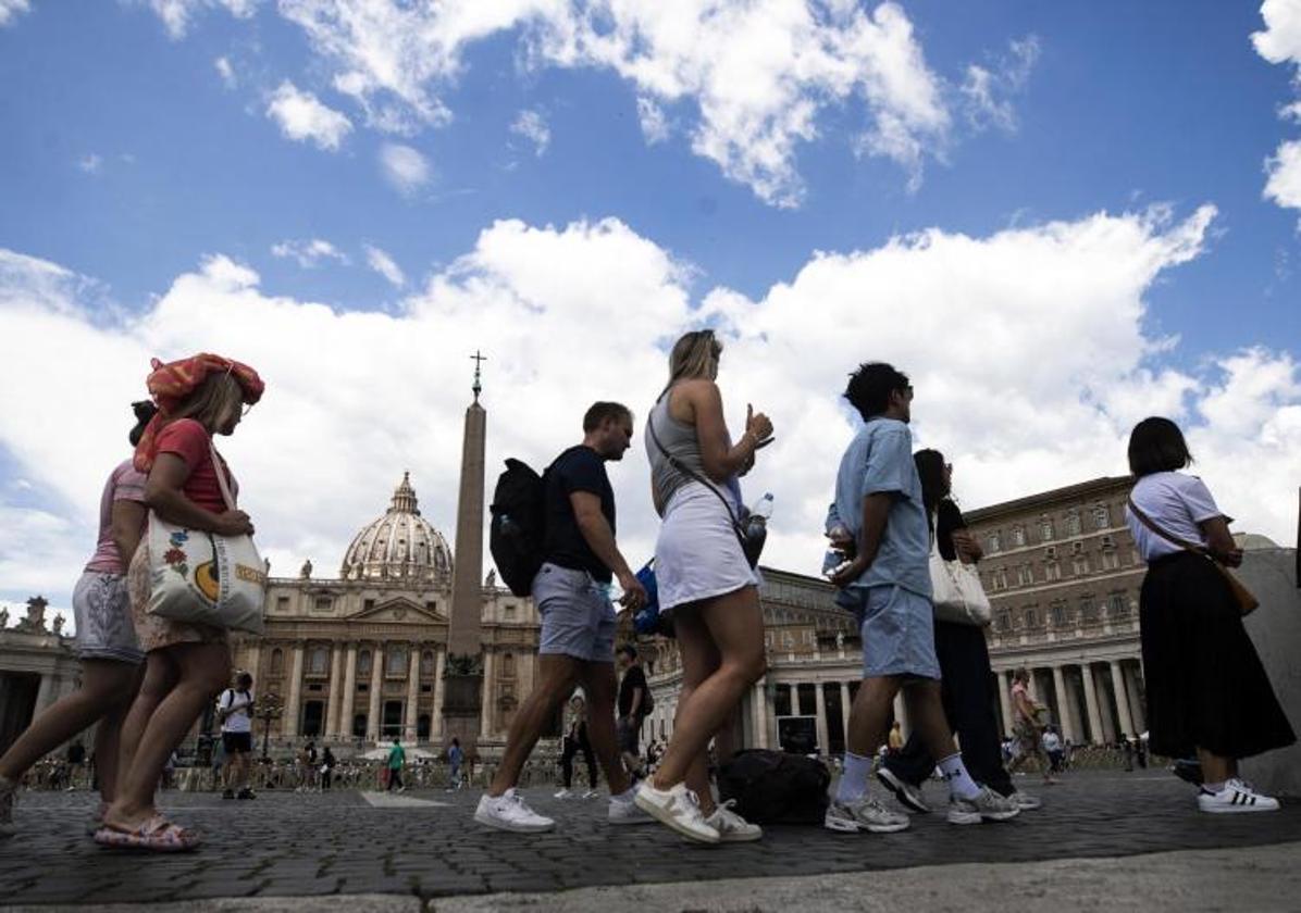 El Papa no se dirige a los fieles durante el Ángelus por primera vez en su pontificado