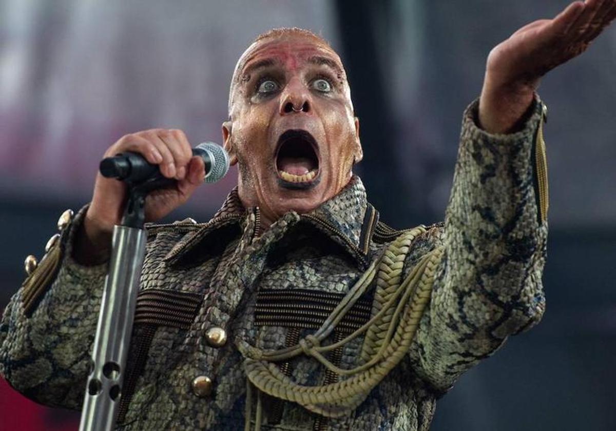 Till Lindemann, cantante Rammstein.